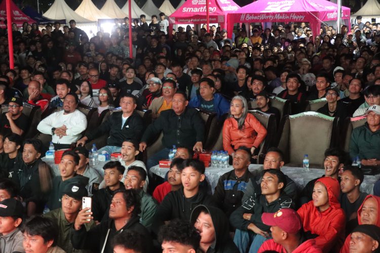 Kapolres Pematangsiantar Nobar Final Piala Dunia 2026 Bersama Ratusan Warga, Pengamanan Berjalan Aman hingga Subuh