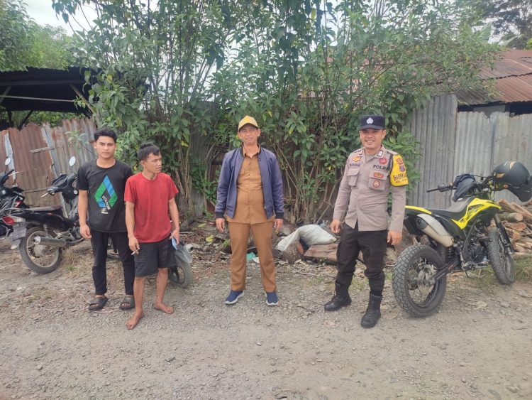 Respons Cepat Keluhan Warga, Bhabinkamtibmas Polsek Siantar Martoba Datangi Usaha Pakan Ternak dan Beri Solusi