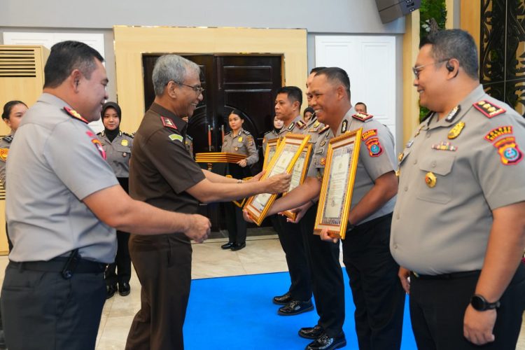 Prestasi Gemilang Polres Simalungun! Raih Dua Penghargaan Kapolri di Tengah Penguatan Sinergi Polda Sumut–Kejati Lawan Praktik Transaksional