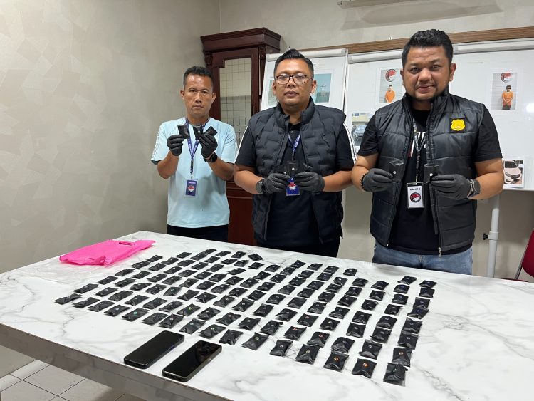 Menunggu Instruksi Bos di Malaysia, Kurir Vape Narkoba Dibekuk di Hotel Meda