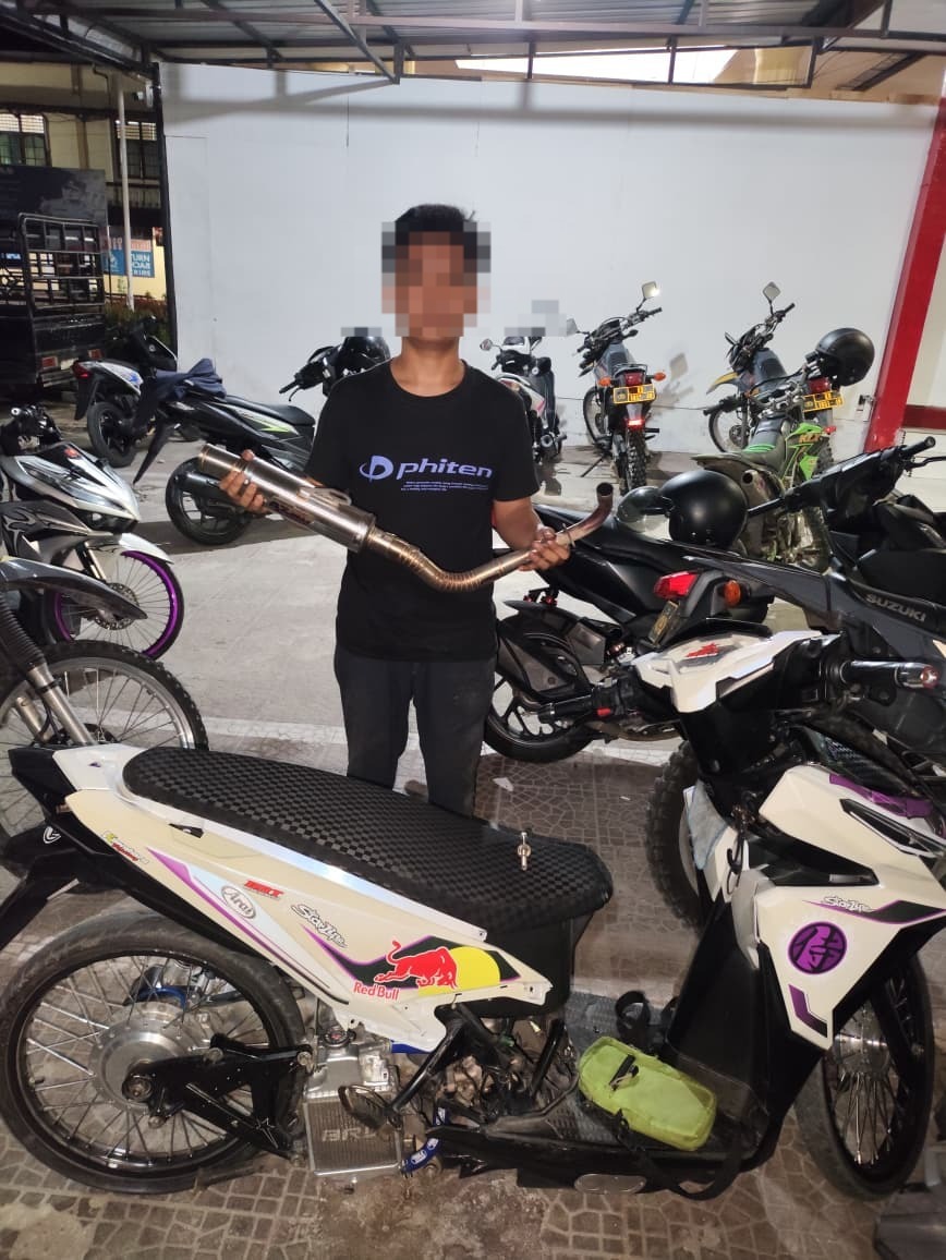 Patroli Tengah Malam Timsus Dayok Mirah, Dua Motor Berknalpot Brong Ditindak dan Warga Diberi Imbauan Humanis