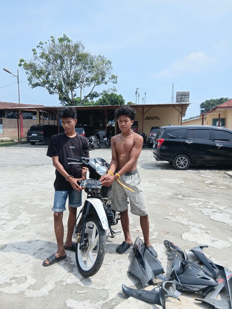 Tak Sampai Sepekan, Polisi Bongkar Aksi Curanmor di Serbelawan, Dua Bersaudara Dibekuk dan Motor Korban Kembali
