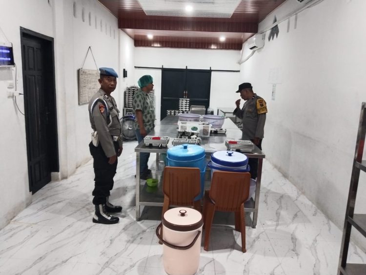 Polsek Siantar Martoba Kawal Distribusi MBG, 2.357 Penerima Manfaat Terlayani Tanpa Kendala