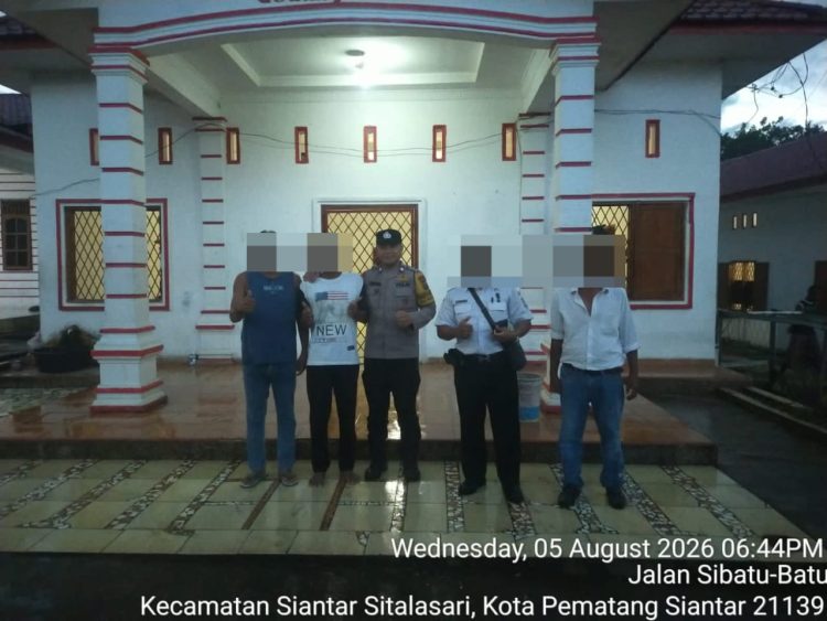 Respons Cepat Bhabinkamtibmas Polsek Siantar Martoba, Bantu Evakuasi Warga Depresi ke Pusat Rehabilitasi