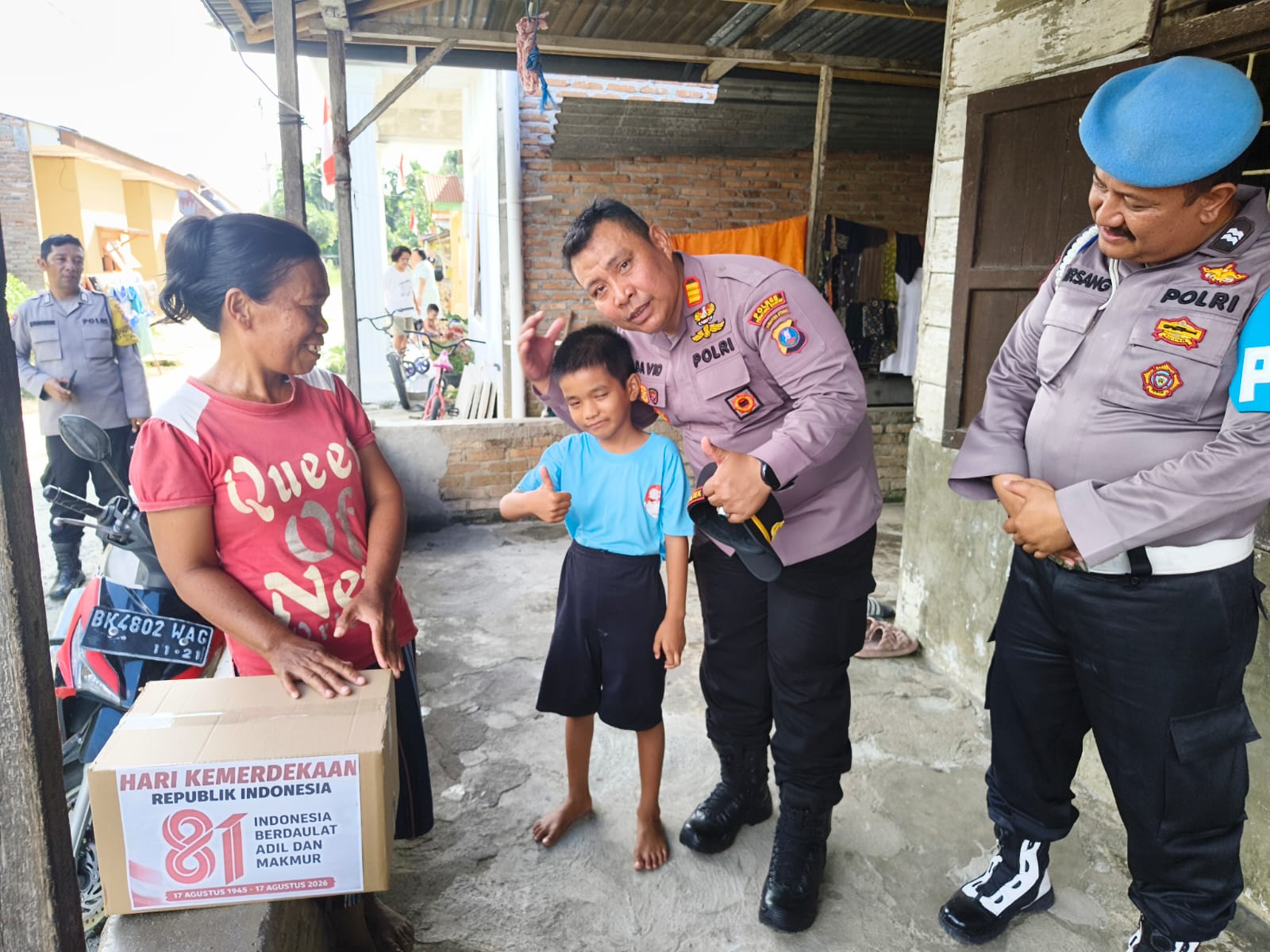 Sambut HUT RI Ke-81, Polsek Siantar Marihat Tebar Kepedulian, Salurkan Bansos ke Panti Asuhan, Lansia dan Warga Kurang Mampu
