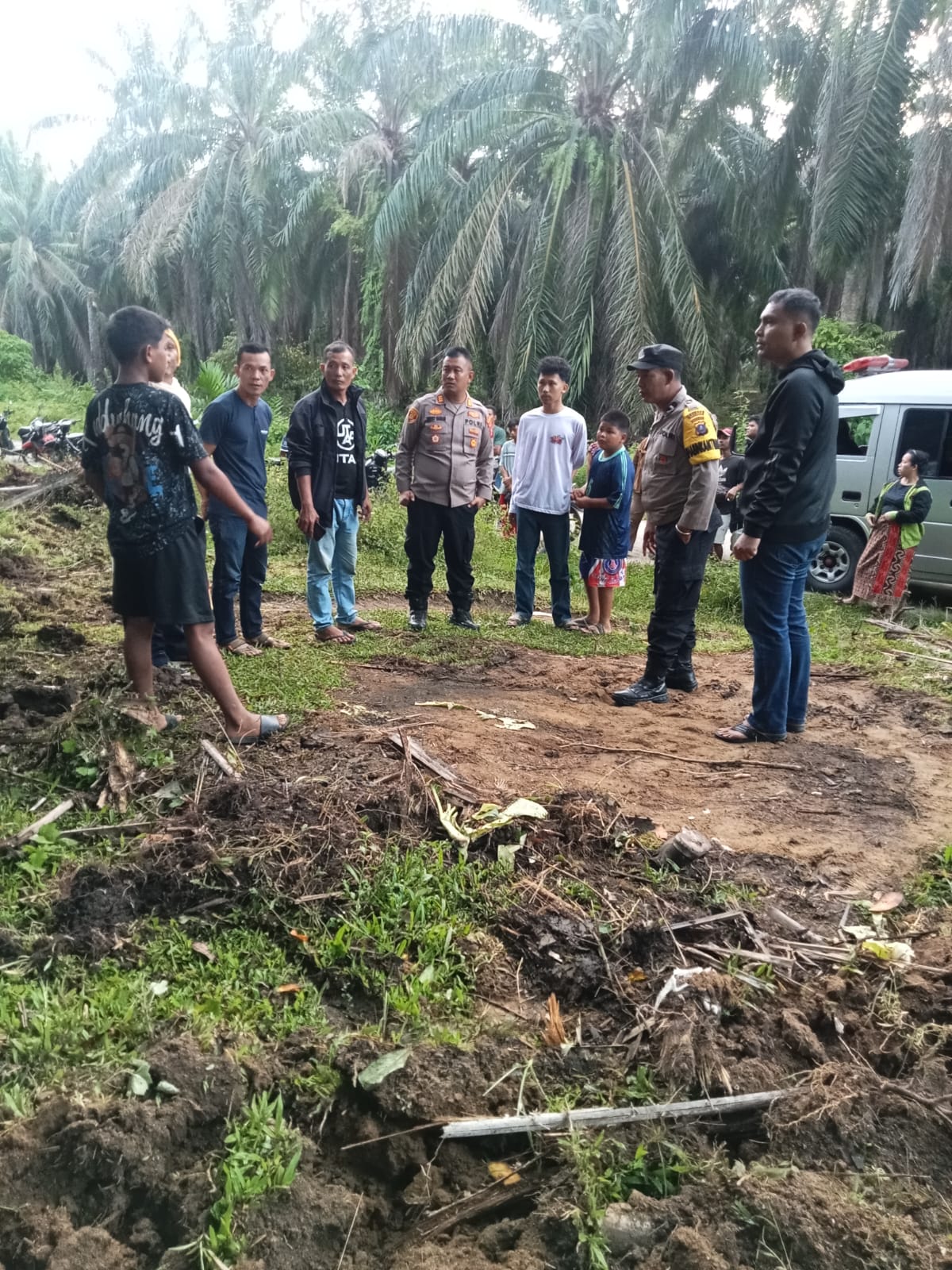Tragis di Kebun Marihat: Remaja 17 Tahun Tewas Tersengat Listrik, Polsek Gunung Malela Bergerak Cepat