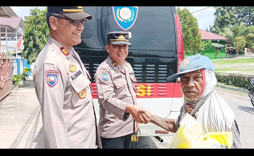 Jelang HUT RI ke-81, Sat Binmas Polres Pematangsiantar Berbagi untuk Panti Pemulihan dan Warga Kurang Mampu