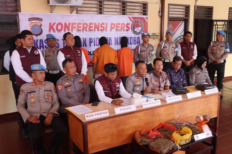 3,2 Kg Ganja Dibongkar di Kampus USI, Tiga Tersangka Diciduk Polres Pematangsiantar