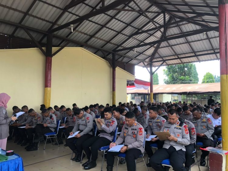 Senpi Bukan Amanah Sembarangan, Brimob Batalyon B Tes Mental dan Emosi Personel di Tebing Tinggi