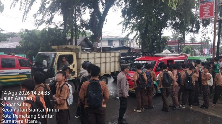 Cegah Tawuran Pecah Saat Pulang Sekolah, Polsek Siantar Timur Kepung Titik Rawan SMKN 2