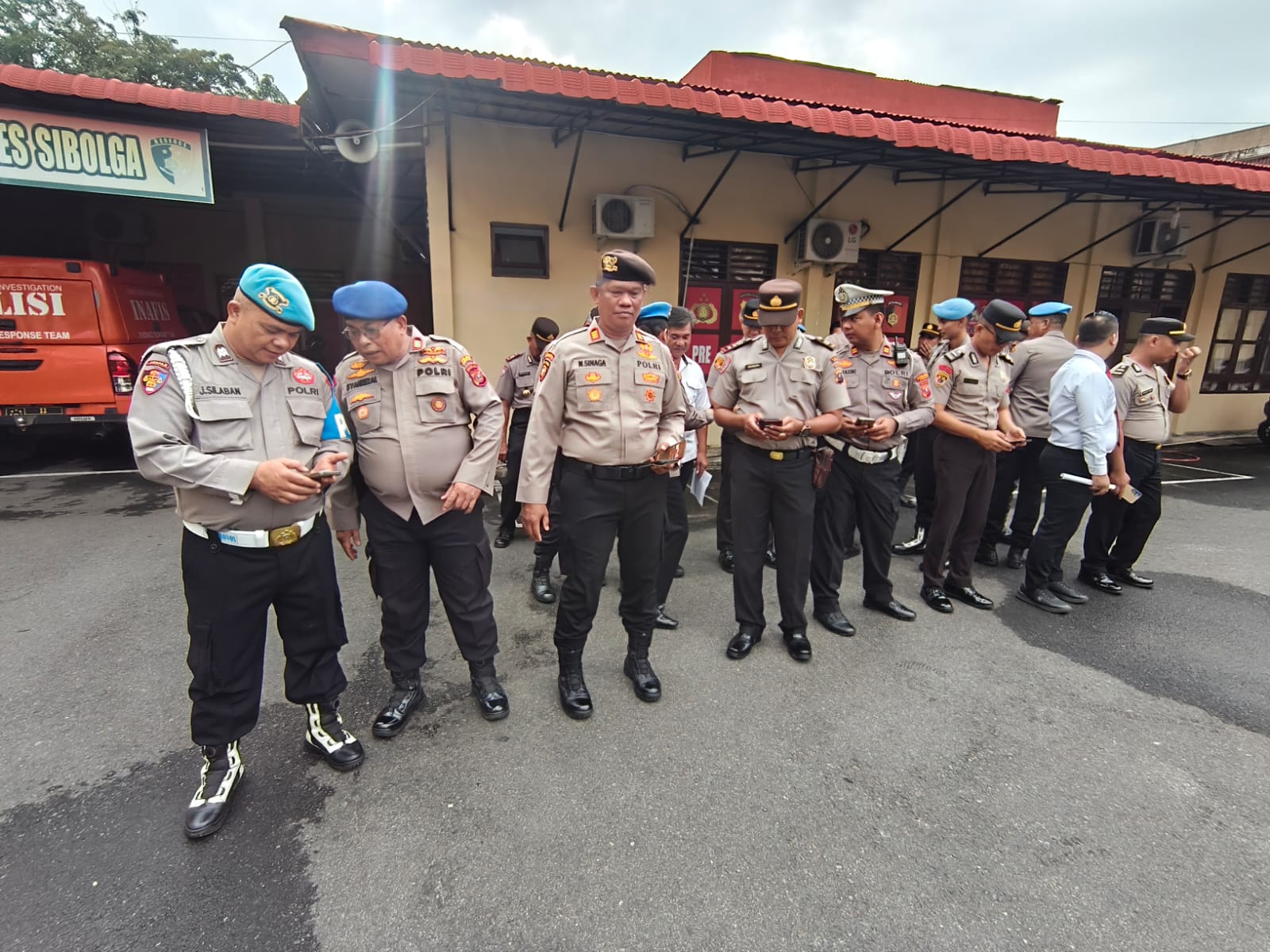 Tak Ada Ruang untuk Judol dan Pinjol Ilegal, Propam Polres Sibolga Periksa Ponsel Para Perwira