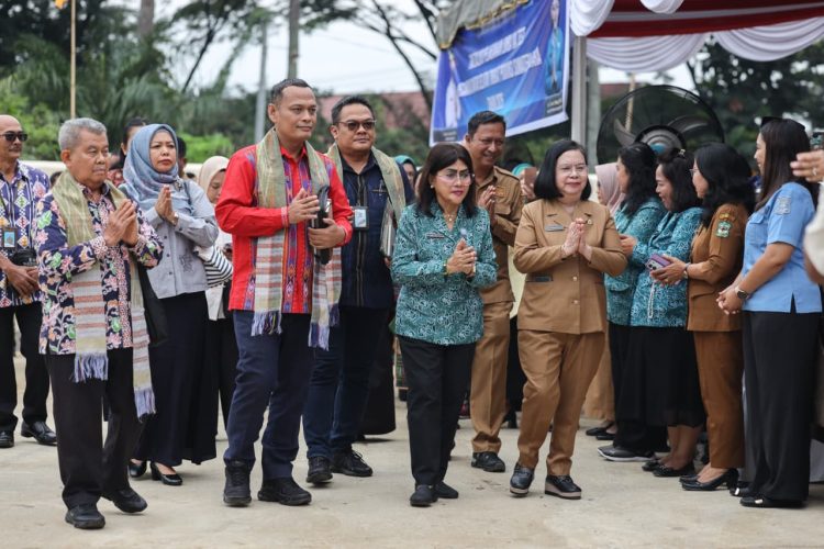 Wali Kota Wesly dan Ketua TP PKK Liswati Perkuat Komitmen Lindungi Perempuan dari Kanker Serviks