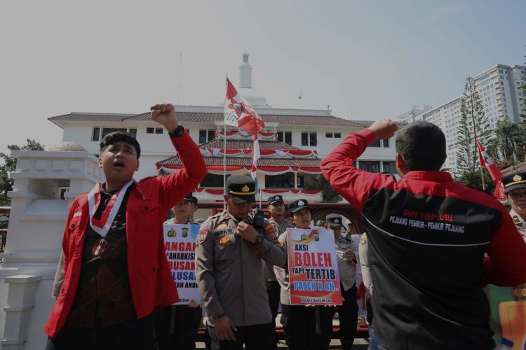 1.350 Anak Putus Sekolah hingga Anggaran Rp7,7 Triliun Disorot, GMNI Medan Desak Pemko Benahi Berbagai Persoalan