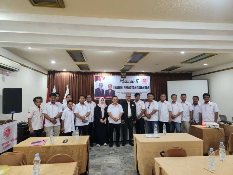 IKADIN Pematangsiantar Hadapi Era AI, Roy Simangunsong Terpilih Jadi Ketua DPC 2026-2029