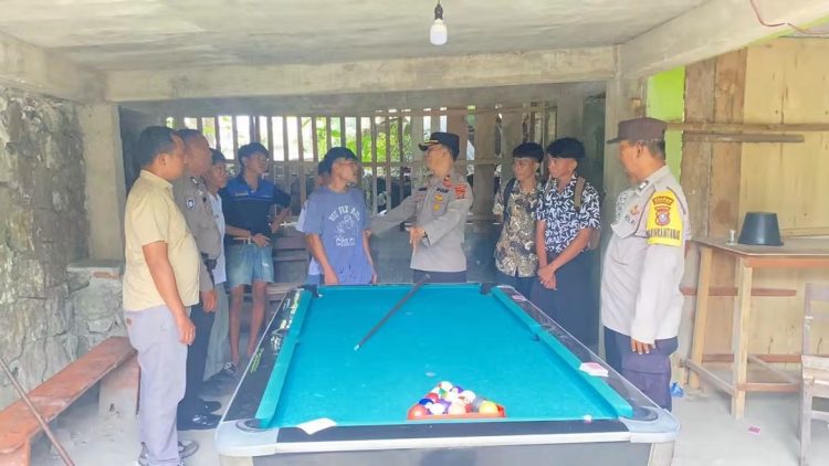 Asyik Main Biliar Saat Jam Sekolah, 10 Pelajar Terjaring Operasi Kasih Sayang