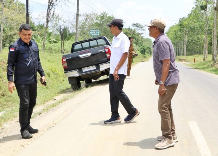 Membuka Jalan, Menggerakkan Ekonomi: Pemkab Simalungun Perkuat Infrastruktur Penghubung Wilayah