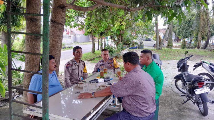 Polsek Siantar Selatan Ajak Warga Jalan Narumondah Waspada Karhutla