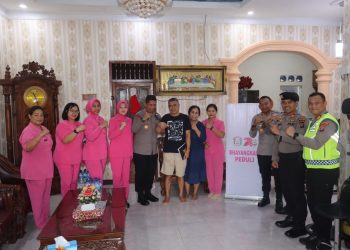 Kapolres Pematangsiantar Sambangi Personel yang Sakit, Tegaskan Semangat
