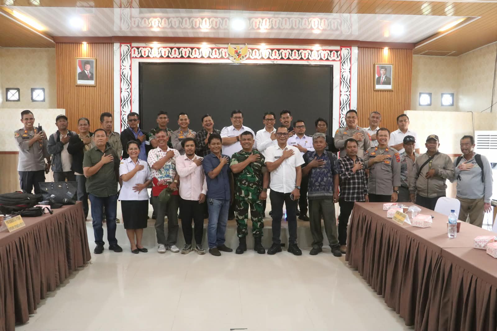 Sengketa Lahan Sidallogan Memanas, Kapolres Hendri Pimpin Mediasi hingga Sepakat Tempuh GTRA