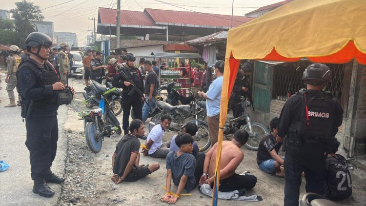 Persempit Ruang Gerak Narkoba, Brimob Sumut dan Polres Sergai Gelar Operasi Gabungan