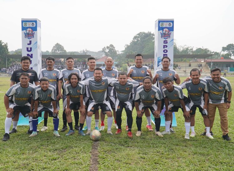 Dari Lapangan Farel Pasaribu untuk Siantar: Dinas Pariwisata, KONI, dan PSSI Pererat Sinergi Olahraga