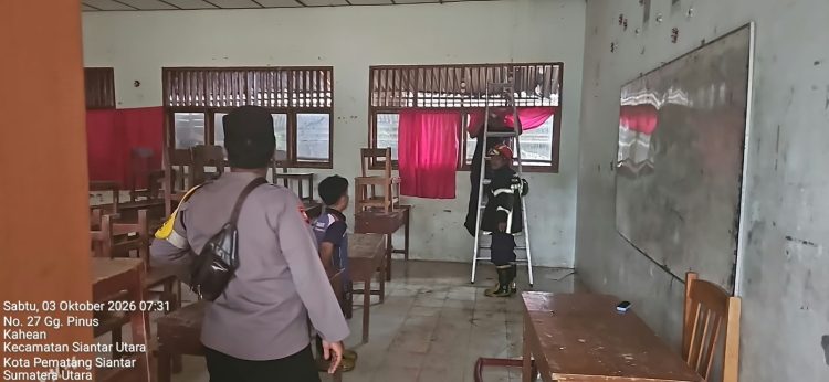 Gudang SMP Negeri 6 Terbakar, Kapolsek Siantar Utara Pastikan Api Tak Membesar