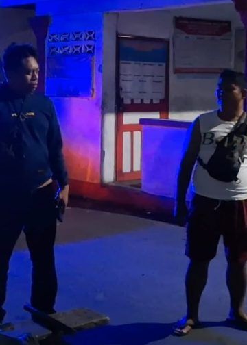 SALING di Pos Kamling Merah Putih, Polsek Siantar Selatan Perkuat Jaga Malam Bersama Warga