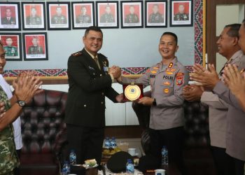 Kapolres Simalungun Beri Kejutan Dandim 0207, Tegaskan “Polisi Bersama Masyarakat” di HUT TNI ke-81