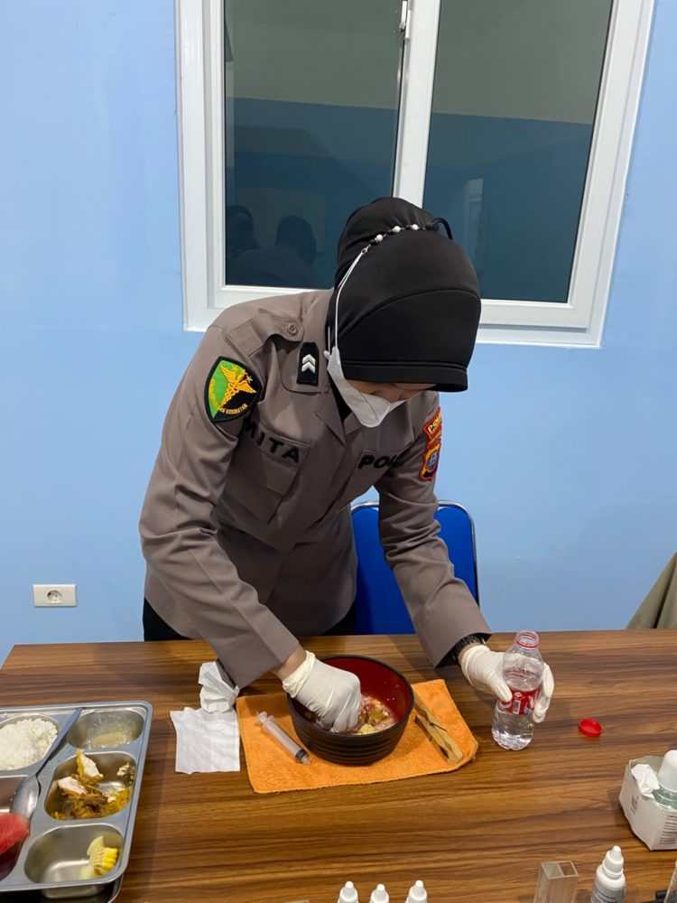 Tak Sekadar Bergizi, Makanan untuk 1.985 Penerima Dicek Boraks, Nitrit dan Formalin