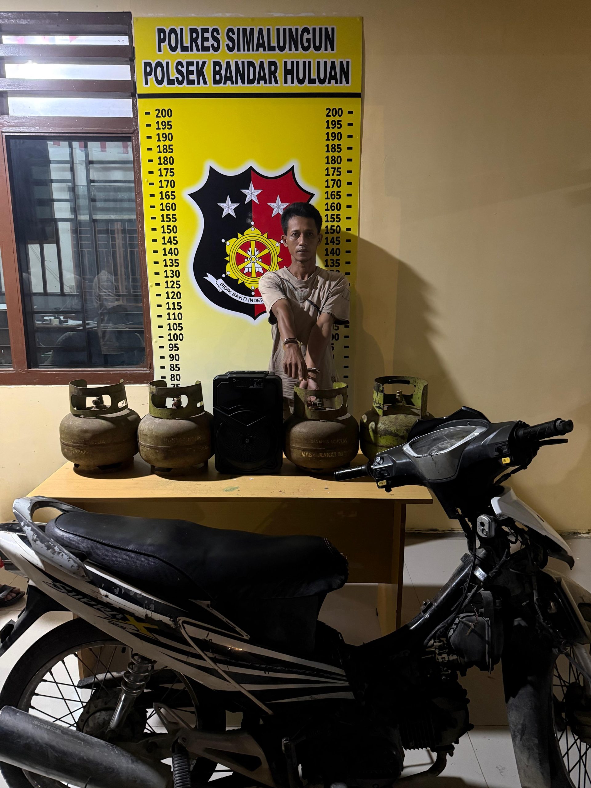 Gas 3 Kg dan Loudspeaker Rumah Makan Dicuri, Polisi Ringkus Satria Lana di Wonorejo