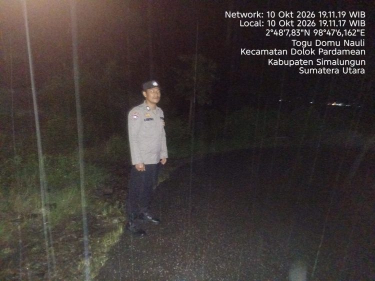 Hujan Deras & Angin Kencang Bukan Penghalang! Aduan “Halo Kapolres” Langsung Teratasi, Macet Dolok Pardamean Langsung Selesai