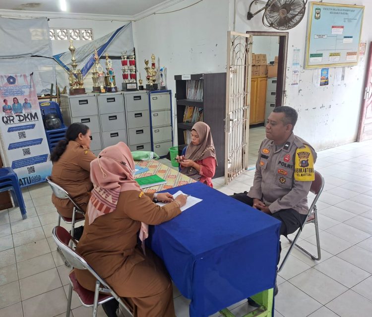 Dekatkan Pelayanan Polri ke Warga, Bhabinkamtibmas Polsek Siantar Utara Pererat Kemitraan di Kelurahan Martoba