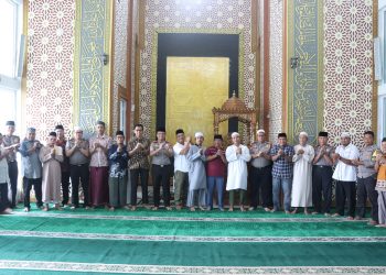 Bangun Kepercayaan Publik, Kapolres Sibolga Sambangi Masjid Al Falah dan Pererat Komunikasi dengan Warga