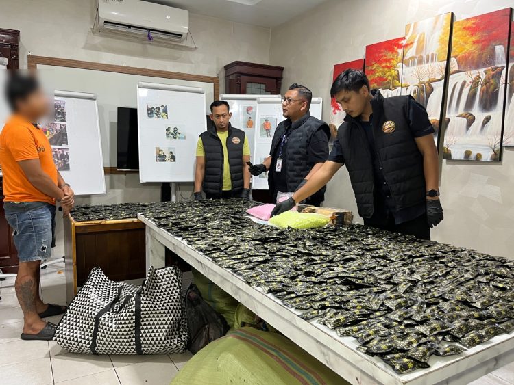 Polrestabes Medan Bongkar Gudang Narkoba Jaringan Malaysia, Sita 10.000 Ekstasi dan 1.778 Vape