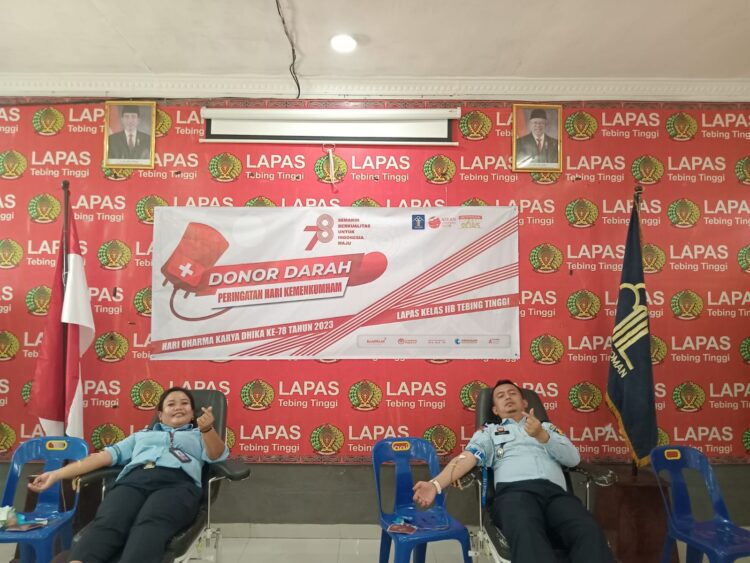 Kegiatan donor darah di Lapas Tebing Tinggi.