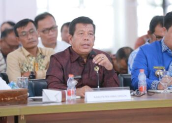 Bupati Simalungun RHS, mengikuti RDP di Kantor Gubernur Sumut dipimpin Ketua Satgas Koordinasi dan Supervisi Pencegahan (Korsupgah) KPK- RI