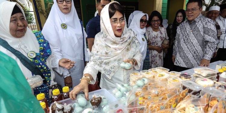 Perdana Digelar, Warung Ramadhan BKMT Pematangsiantar Diharap Jadi Pusat Kuliner Buka Puasa