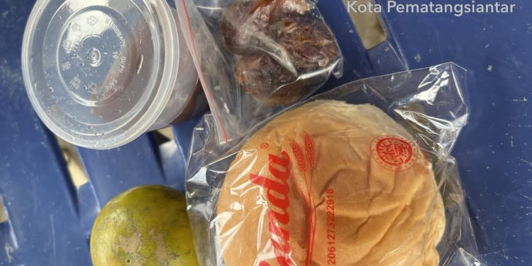 Polisi Turun Langsung Kawal MBG di Siantar Barat, 87 Paket Bergizi Disalurkan untuk Balita hingga Ibu Hamil