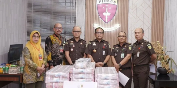 Kejati Sumut Terima Rp13,18 Miliar Kerugian Negara Proyek Waterfront City Pangururan dan Kawasan Tele