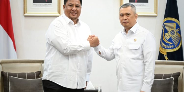 Temui Menteri Perhubungan, Vandiko Usulkan Pembukaan Jalur Penyeberangan Samosir–Tongging