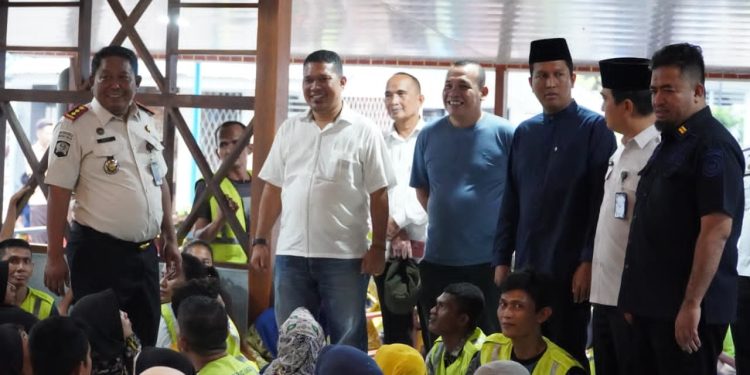 Melepas Rindu di Balik Jeruji, WBP Lapas Tebing Tinggi Buka Puasa Bersama Keluarga