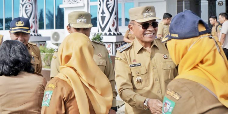 Pasca Libur Idul Fitri 1447 H, ASN Pemkab Simalungun Gelar Apel Gabungan Penuh Semangat