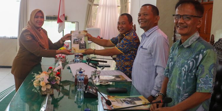 LKPJ 2025 Diserahkan, Pemko Siantar Klaim Kinerja Membaik