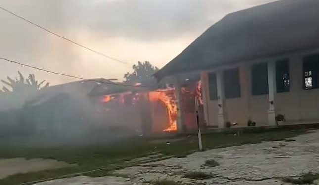Rumah Dinas Sekolah di Tanah Jawa Ludes Terbakar, Diduga Akibat Korsleting Listrik