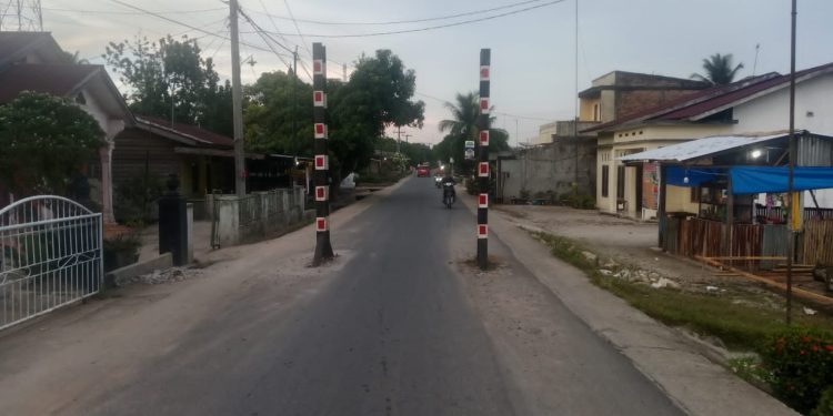 Portal Jalan Kembali Dipasang, Warga Soroti Dugaan Diskriminasi Dishub Simalungun