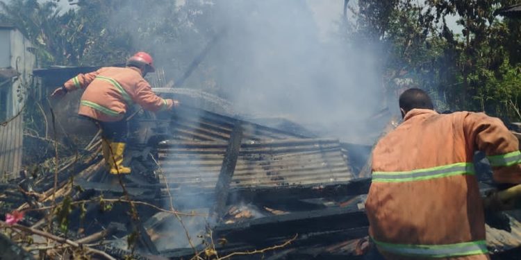 Rumah Lansia di Jorlang Hantaran Ludes Terbakar