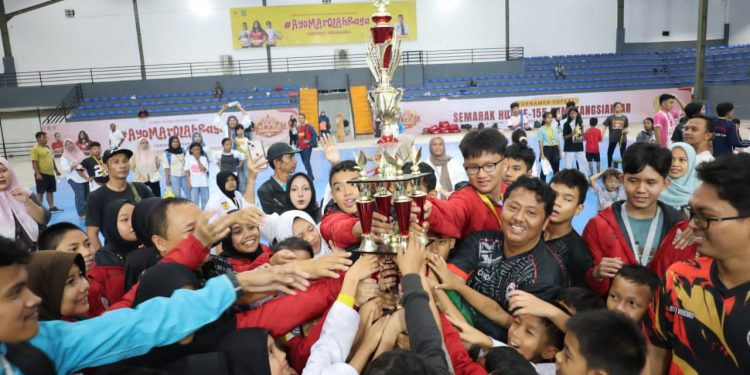 Dojo Dinas Pariwisata Siantar Juara Umum Kejuaraan Karate Tako 2026