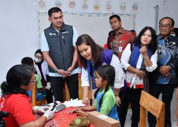 Kahiyang Ayu Pastikan Pelayanan Posyandu di Samosir Berjalan Optimal hingga ke Desa