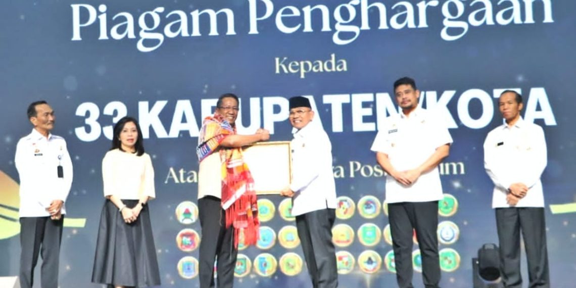Simalungun Terima Penghargaan dari Kementerian Hukum RI