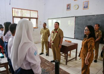 Wesly Silalahi Ajak Siswa SMPN 1 Pematangsiantar Jauhi Bullying, Tawuran, dan Narkoba